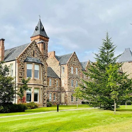 Great Glen Townhouse Инвернесс Экстерьер фото