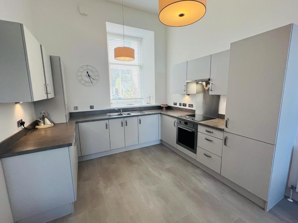 Great Glen Townhouse Инвернесс Экстерьер фото